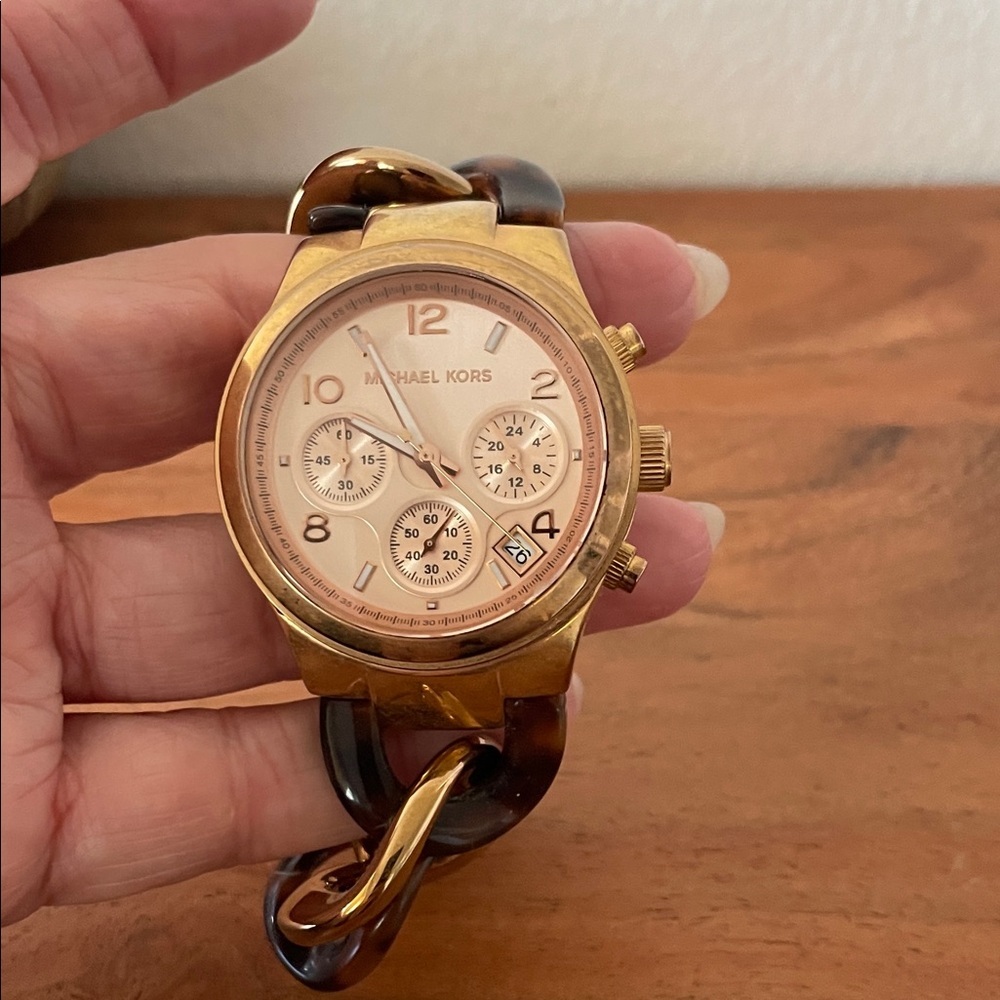 Michael Kors‎ Women’s Brown Chain-Link Watch Small Wrist